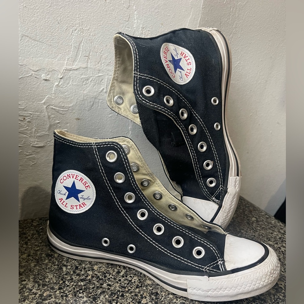 Converse Black and white Canvas Sneakers